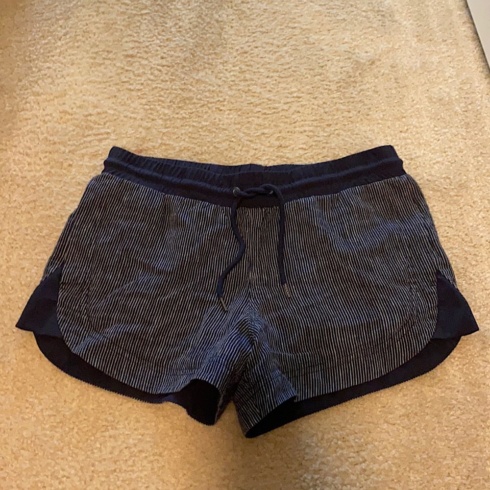 Athleta Linen Draw String Navy and White Pin Stripe Shorts
